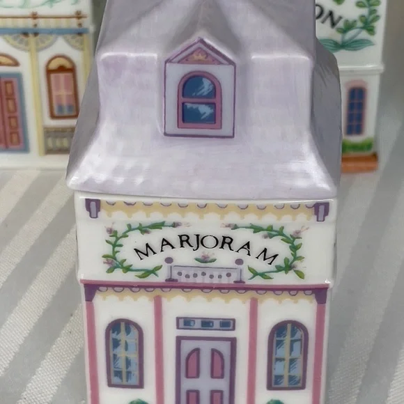 Original 1989 Lenox Spice Village lot of 10 - Picture 8 of 12